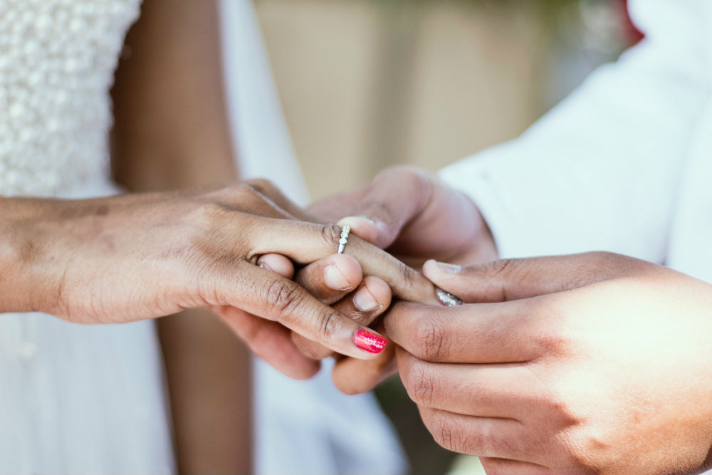 5 Gorgeous Wedding Band Trends to Look Out for in 2019