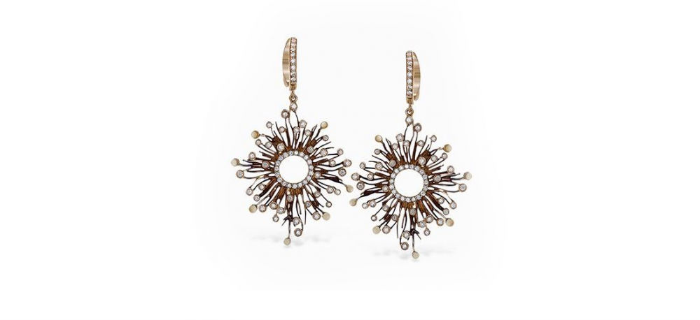 Simon G Earrings at Huntington Jewelers